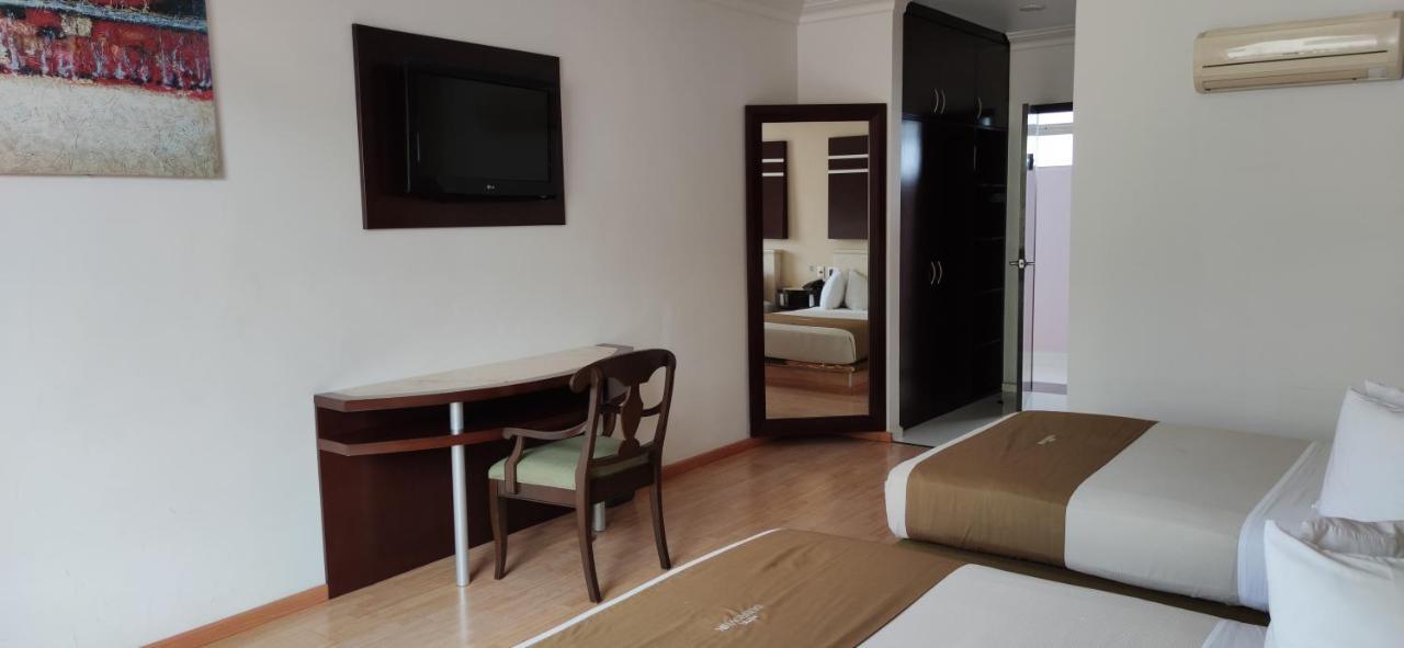 Hotel Dubrovnik Merida Exterior photo