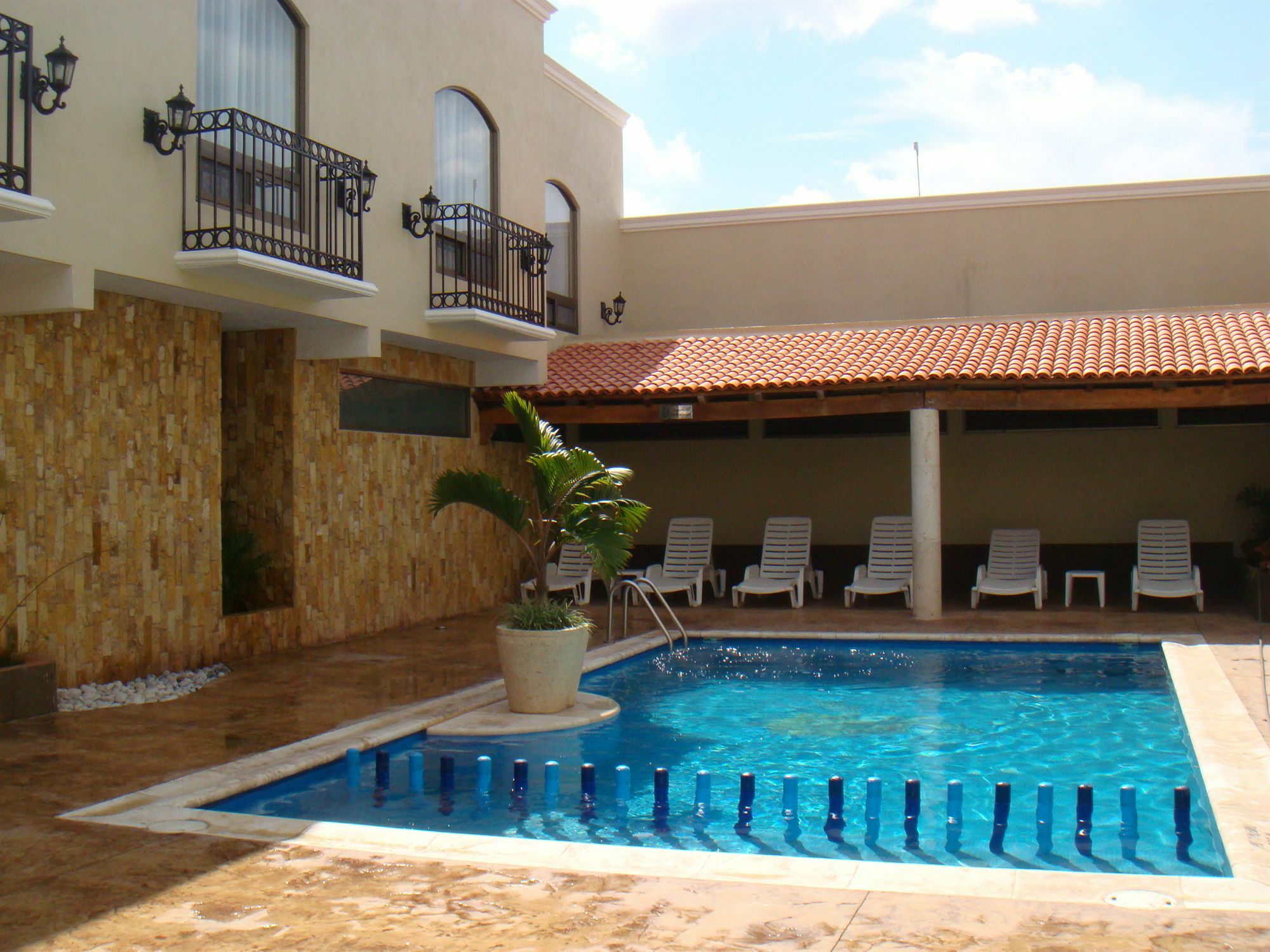 Hotel Dubrovnik Merida Exterior photo